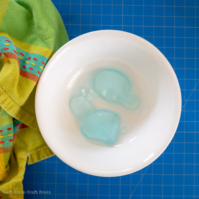 rinse the edible water bubbles
